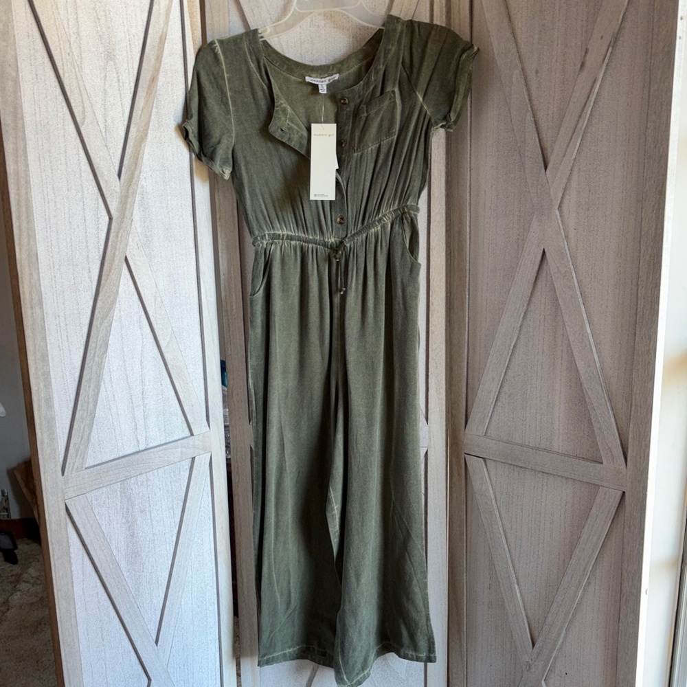 Madden Girl Olive Button-Up Top
